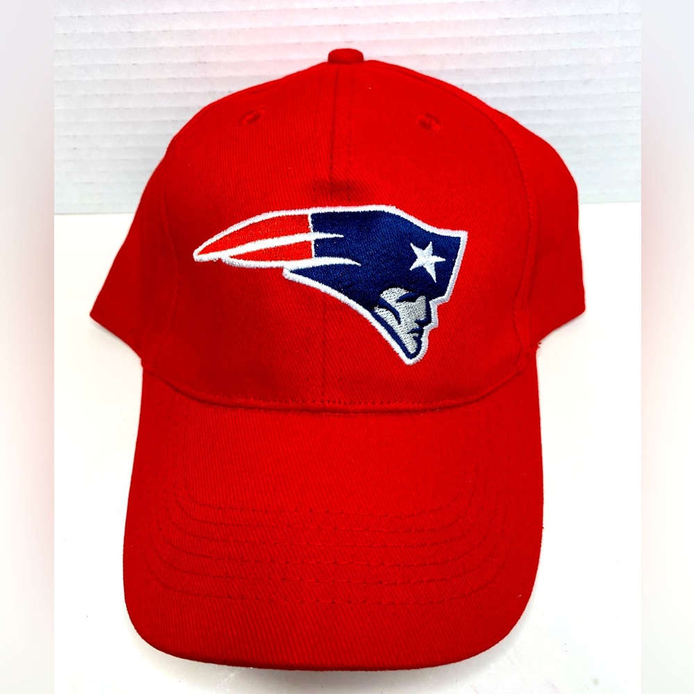 NWT New England Patriots One Size Ball Cap Official NFL Sponsor Bud Light
